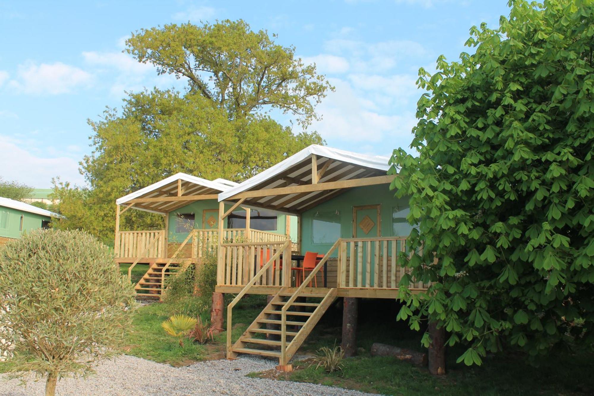 Emerald Coast Gites And Lodge Hénansal Exterior photo